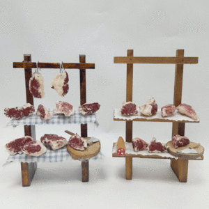 MESA VENDIENDO CARNE 16*12. MODELO A ELEGIR