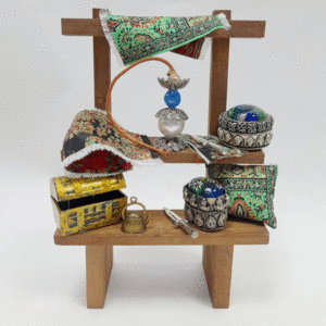MESA DE BEDUINO CON TÉ Y CACHIMBA 17*12*6 CM
